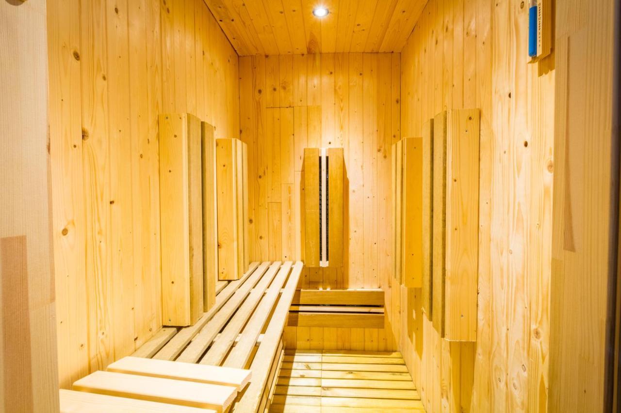 Sauna - Le Loft Des Remparts - Flobnb Laon Exterior photo